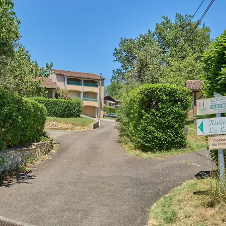 T2 Cosy, Jardinet, Animaux Admis, Parking Et Wifi *